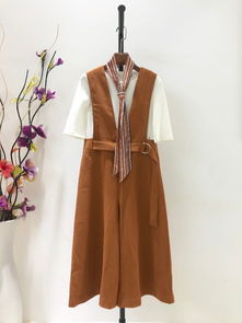 杭州時(shí)尚新勢(shì)力 言語(yǔ)天堂秋裝折扣批發(fā)，艾森絲服飾打造女裝潮流新篇章